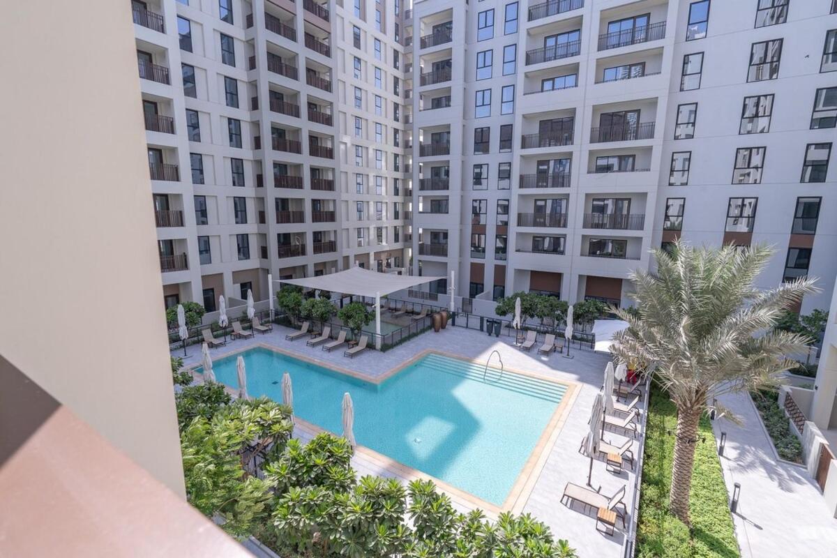 Elegant 4-Bedroom Apartment Perfect For Families In Dubai Creek Harbour Exterior photo